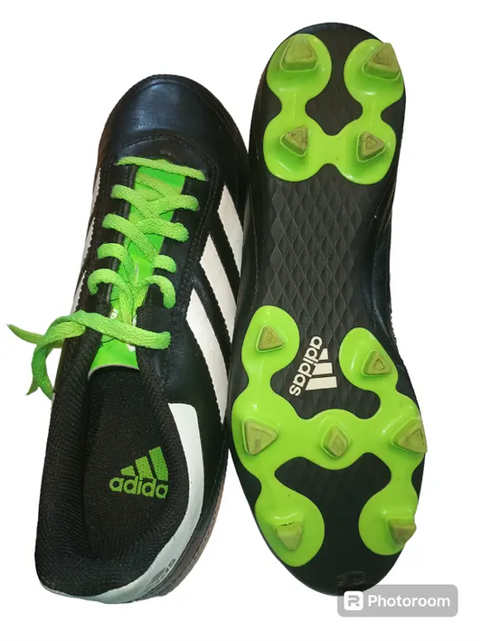 Adidas Baseball/Soccer Cleats Addidas