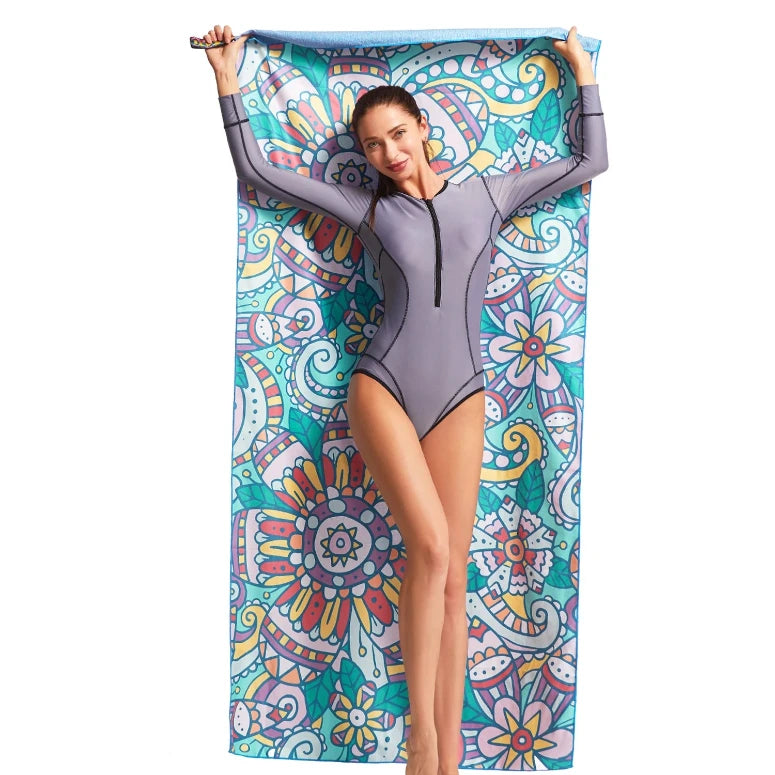 HiTurbo Microfiber Quick Drying Beach Towel